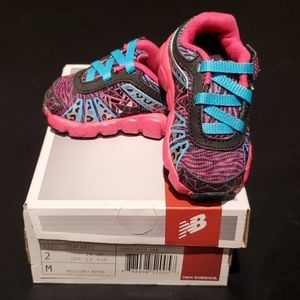 New Balance infant/toddler sneaker